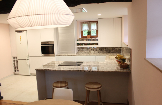 Kitchen refurbishment projects in Bilbao, Getxo, Gernika and Eibar
